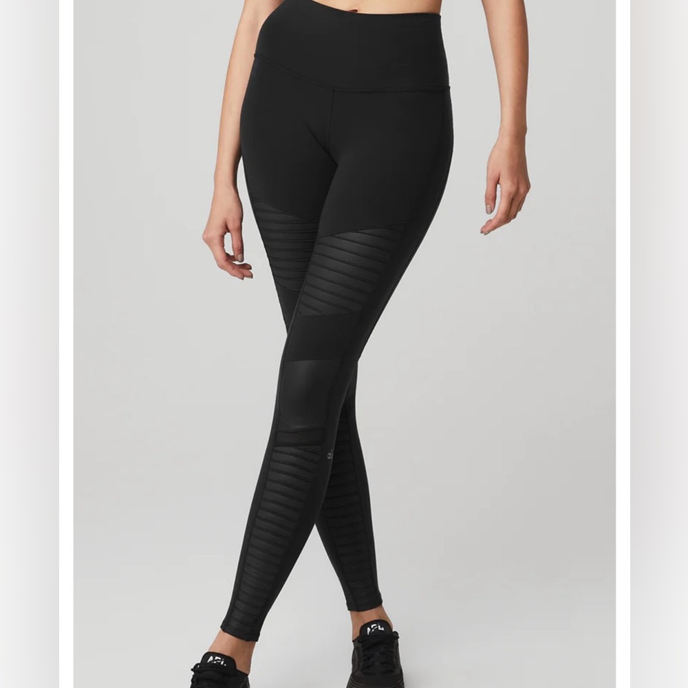 XS alo leggings never worn